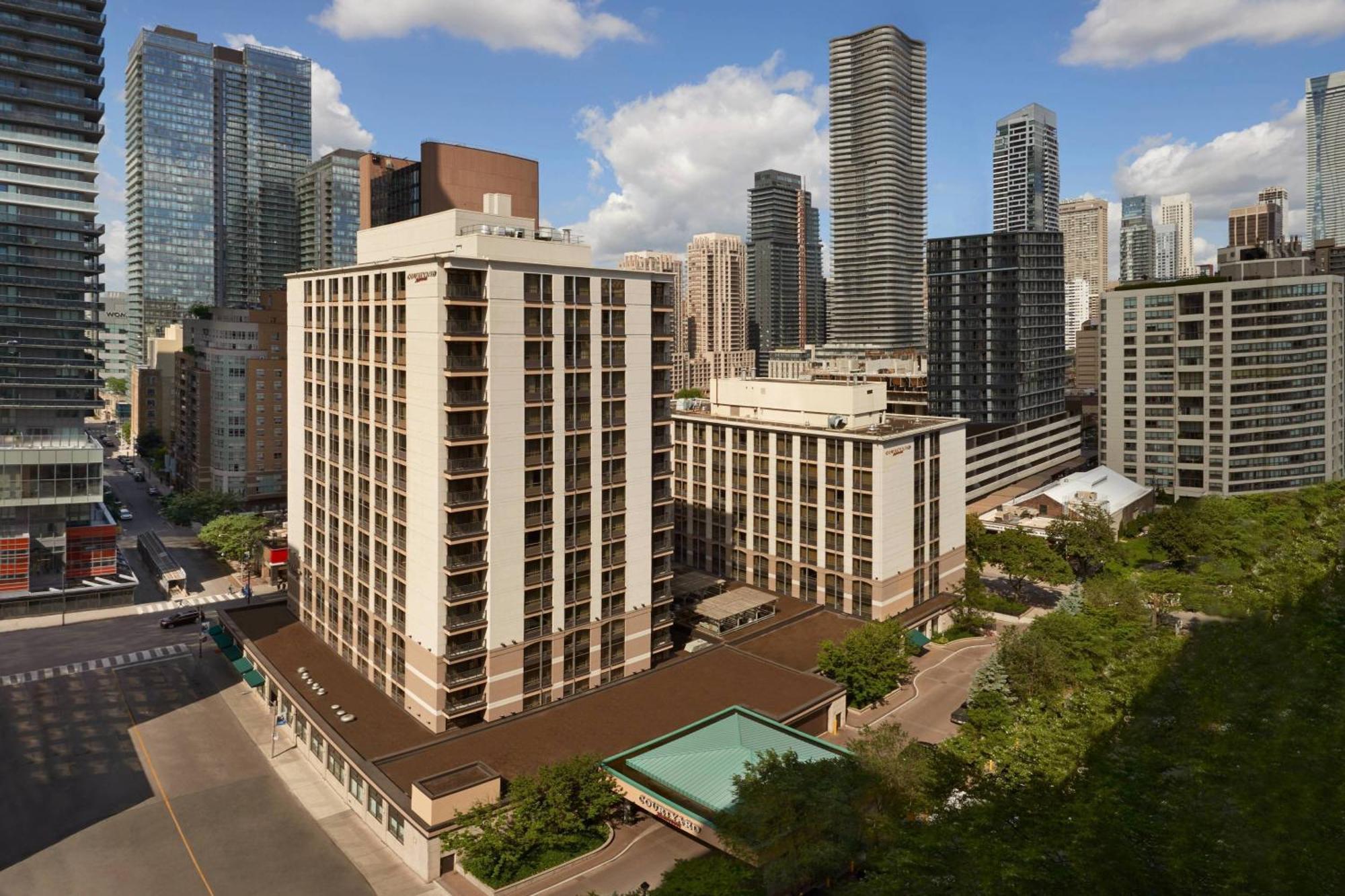 Hotel Courtyard By Marriott Toronto Downtown Exterior foto
