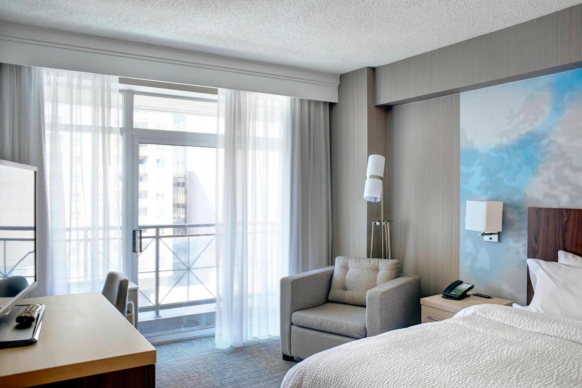 Hotel Courtyard By Marriott Toronto Downtown Exterior foto